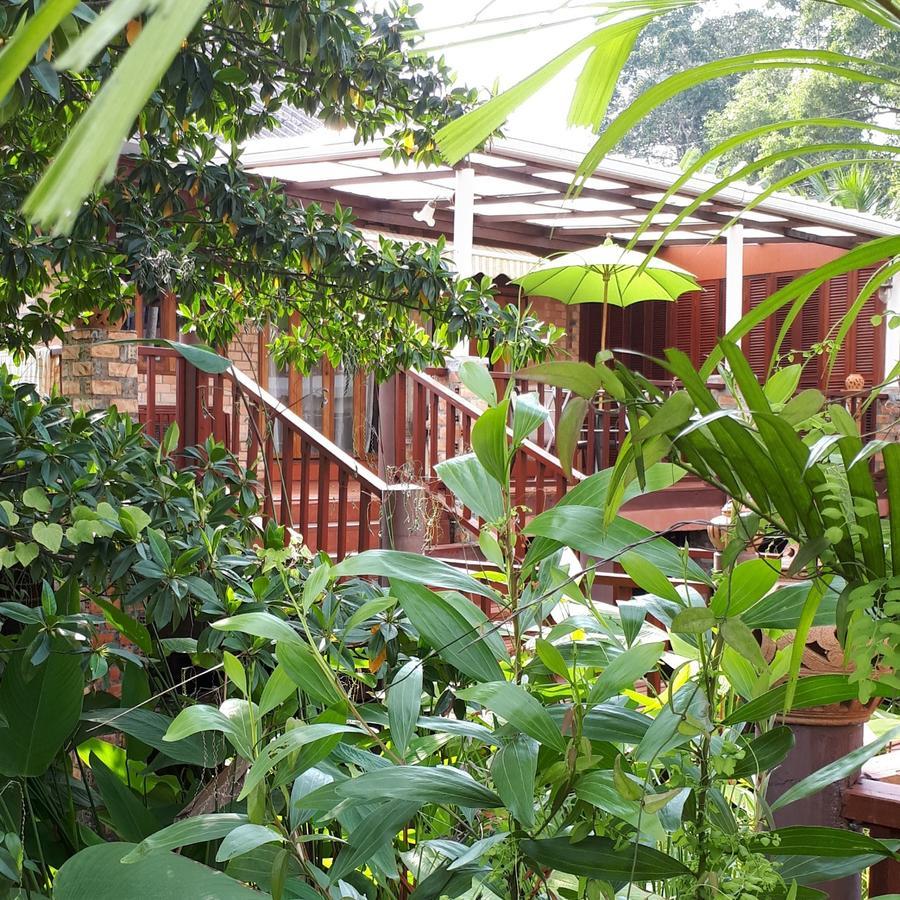 Sea Pines & Liberg Hotel Nai Yang Beach Exterior foto
