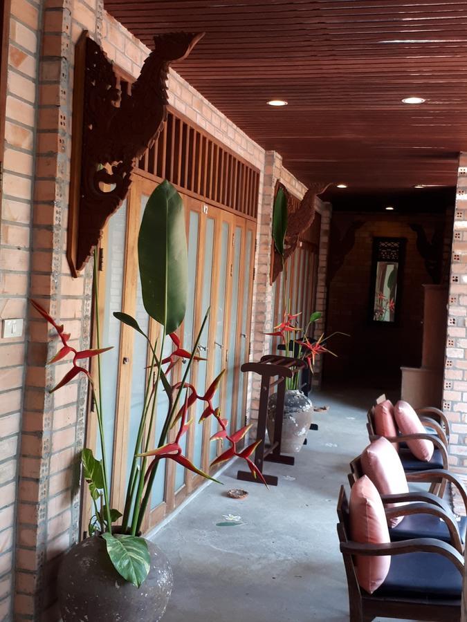 Sea Pines & Liberg Hotel Nai Yang Beach Exterior foto